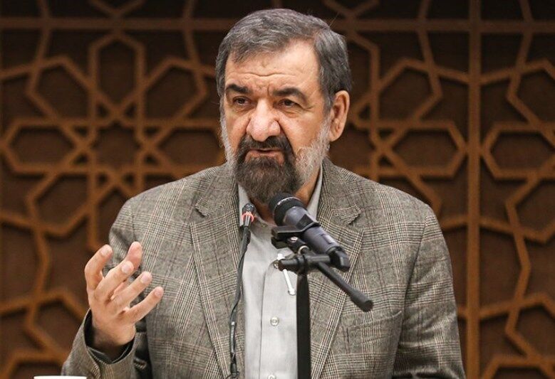 دبیر مجمع تشخیص مصلحت نظام:مکتب حاج قاسم سلیمانی، مقاومت در مقابل تجاوز و ناامنی بود