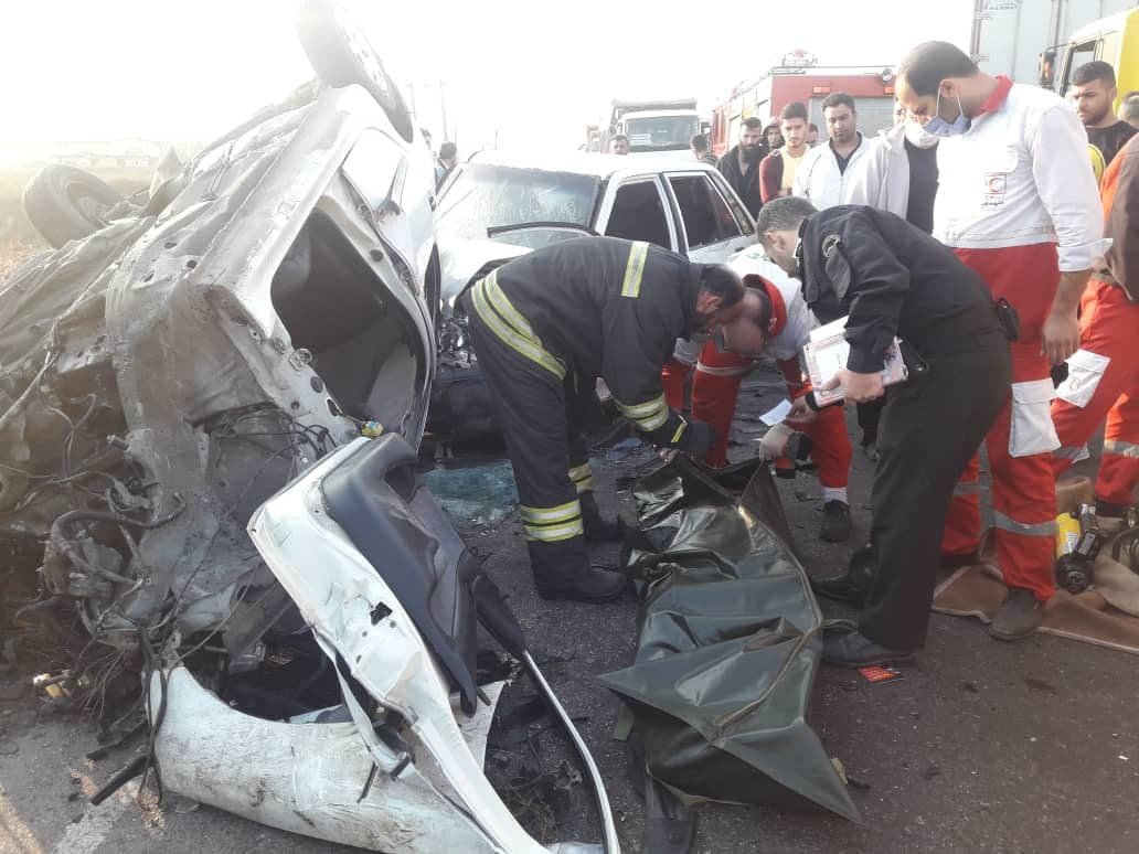 هفت کشته و زخمی در تصادف جاده سراوان