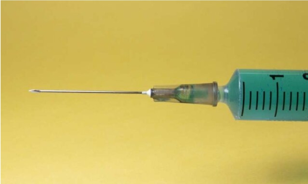 از “اثربخشی” تا “موارد ممنوعیت تزریق” همه‌چیز درباره واکسن روسی کرونا