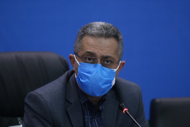 معاون وزیر بهداشت: کرونای انگلیسی در کشور پخش شده است / تا پایان ماه رمضان جمع زیادی از پرخطرها واکسینه می‌شوند