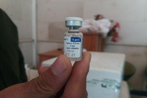 معاون بهداشتی دانشگاه علوم پزشکی گیلان: ۹۰۰ هزار گیلانی در اولویت دریافت واکسن کرونا هستند