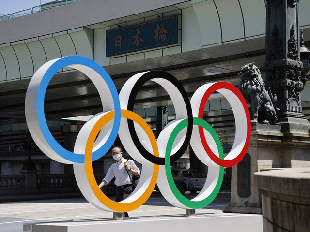 استفاده ژاپنی ها از لیمو ترش برای گرفتن تست کرونا از شرکت کنندگان المپیک+عکس