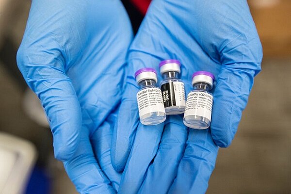 معاون علوم پزشکی گیلان عنوان کرد ورود ۳۶ هزار دوز جدید واکسن کرونا به گیلان/ لزوم واکسیناسیون زنان باردار