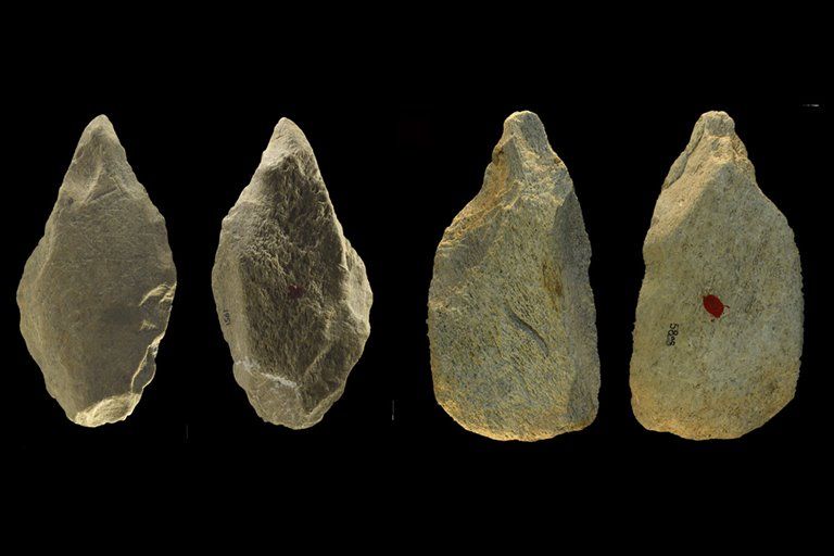 کشف بزرگ ابزار‌های ۴۰۰ هزار ساله، شناخت ما از انسان‌های نخستین را به چالش می‌کشد
