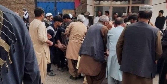 وقوع انفجاری مهیب در مسجد شیعیان کابل / تعداد کشته‌ها به ۵۰ نفر رسید