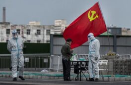 چینی‌ها پشت سیاست «کووید صفر» زندانی شدند؛ حصارکشی جلوی خانه‌ها