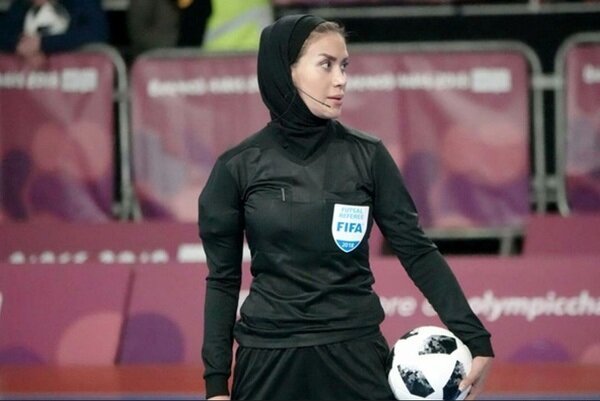 🔺 شرط باورنکردنی فیفا برای فدراسیون فوتبال ایران؛ خانم‌ها باید در بخش آقایان قضاوت کنند