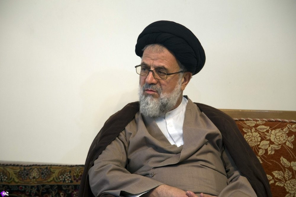 🔺آیت الله موسوی تبریزی: مردم طلبکار هستند و نباید مرگ مهسا فراموش شود / یک نفر پیدا شود و برای همیشه کشور و مردم را از شر رفتارهای تند و بی‌خردانه خلاص کند