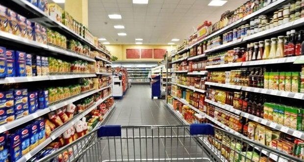 ♦ در کنایه به مسئولان: اگر ناراحت نمی‌شوند علاوه بر گوشت، قیمت همه کالاهای اساسی افزایش یافته