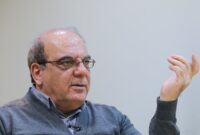 ♦عباس عبدی: تلویزیون ایران، رسانه نیست بوق است