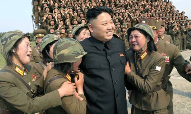 حزب کارگر، حزب حاکم کره‌شمالی از مردم خواست در هنگام سیل مواظب عکس کیم جونگ اون باشند!