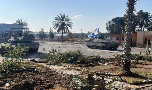 پیش‌روی تانک‌های اسرائیلی به عمق رفح