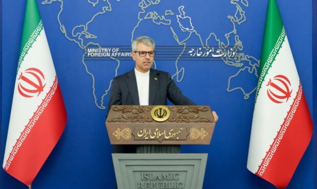 جزایر سهگانه تنب بزرگ و کوچک و ابوموسی بخش لاینفک سرزمین ایران است جزایر سهگانه تنب بزرگ و کوچک و ابوموسی بخش لاینفک سرزمین ایران است