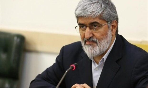 علی مطهری: آقای پزشکیان! ابتکار عمل [مذاکره با آمریکا] را به دست گیرید و کشور را به ساحل نجات برسانید