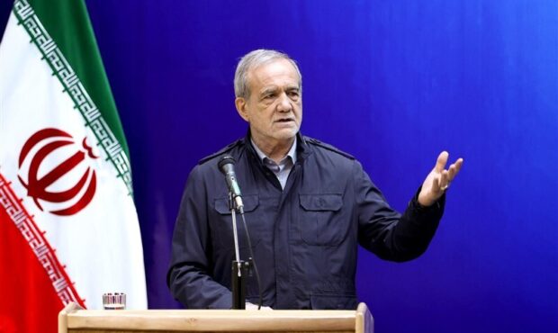 پزشکیان: مصممیم شاهراه‌ها را بسازیم و اصلاح کنیم؛ باید رفع معضل ترافیک و آلودگی هوا را از همین جهت نیز دنبال کنیم