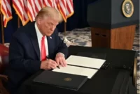 ممنوع شد: ورود اتباع ۷ کشور دیگر از جمله سوریه به آمریکا / فهرست کشورهای ممنوعه به ۱۹ رسید